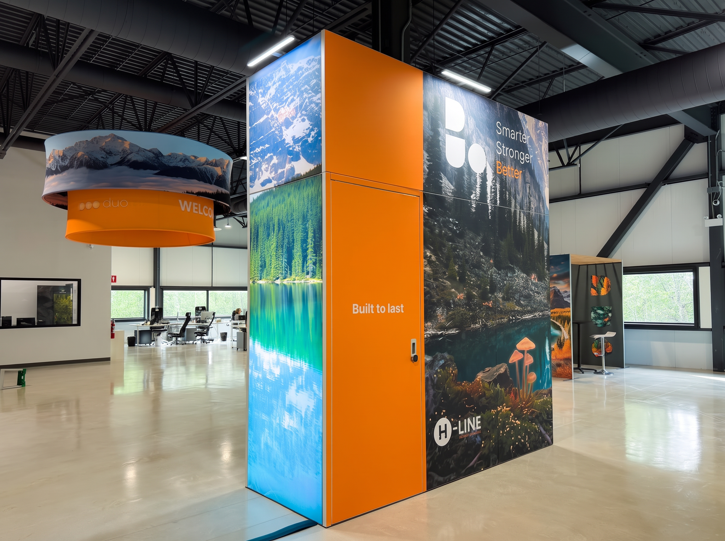 DUO-Systemturm mit Naturmotiven und orangefarbener Seitenwand